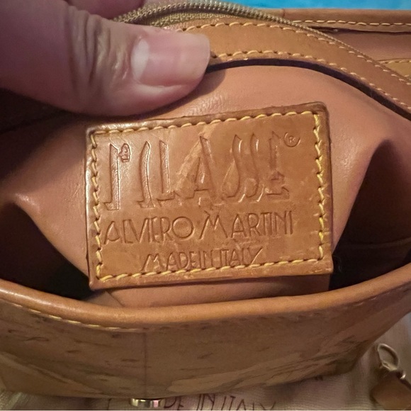 Authentic Prima Classe Alviero Martini - Picture 11 of 12